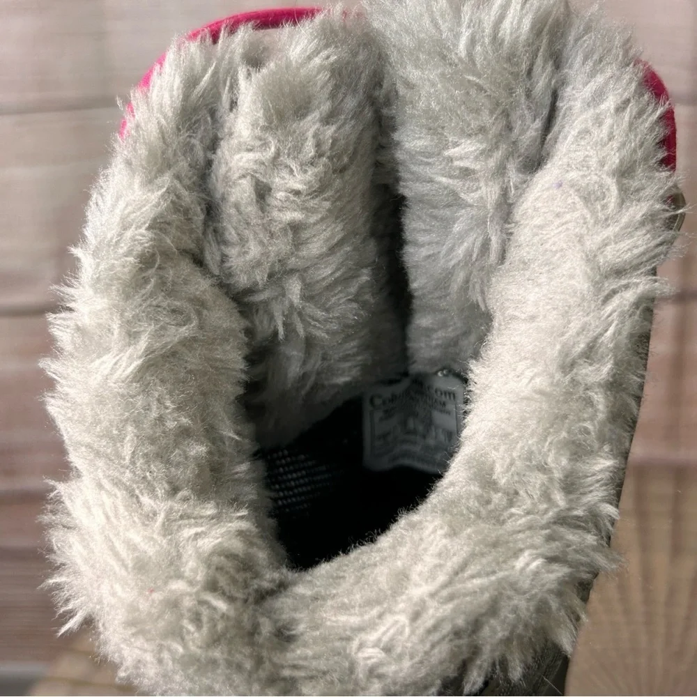 Columbia waterproof kids winter boots size 1